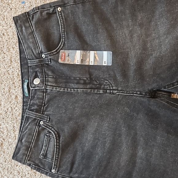 Jean - Picture 3 of 5